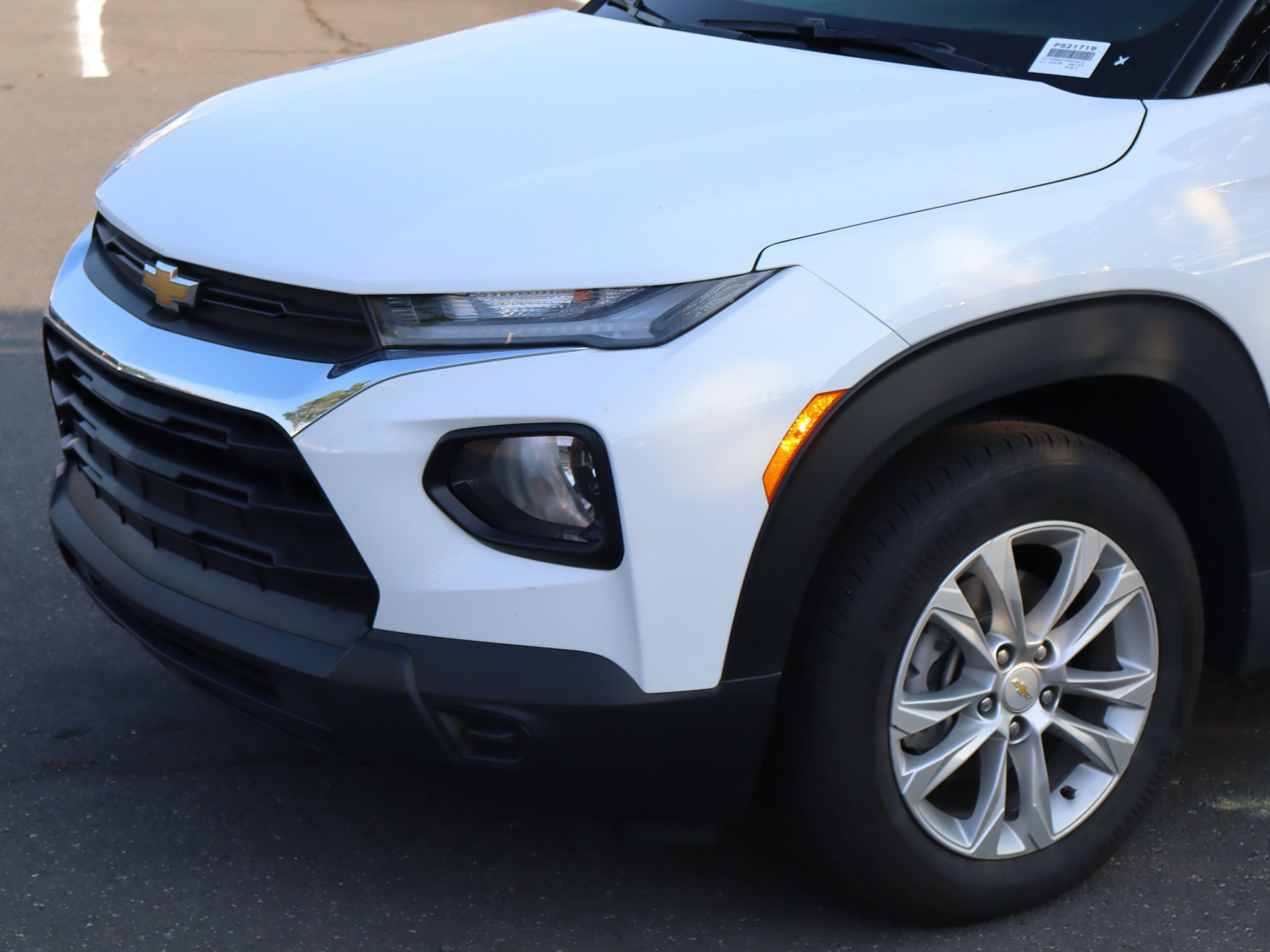 Used 2023 Chevrolet TrailBlazer LS FWD image 18