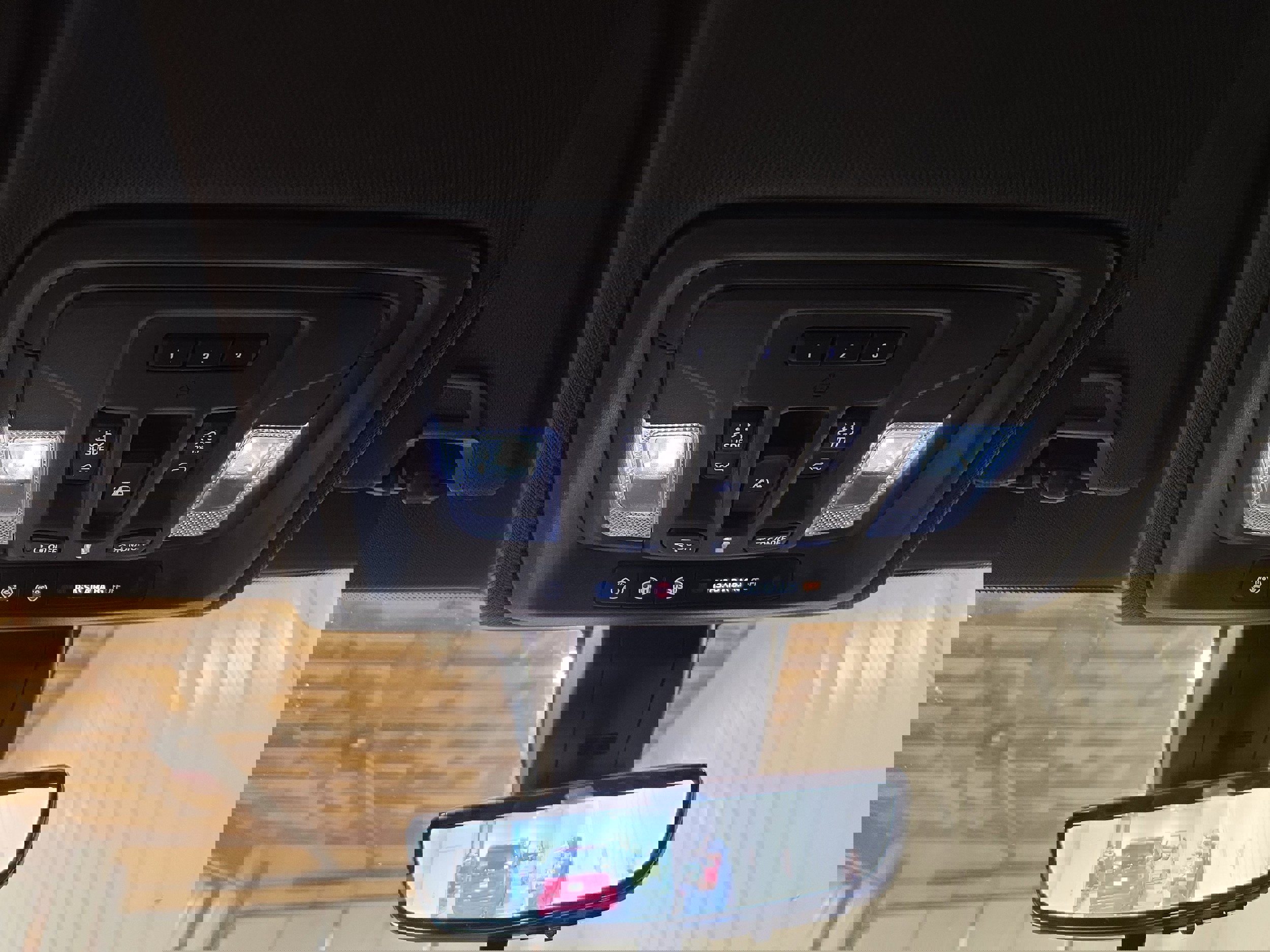 Used 2020 Chevrolet Silverado 1500 LTZ w/ LTZ Premium Package image 20