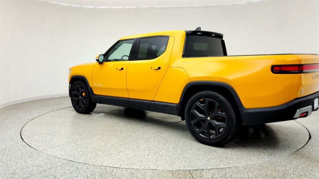 Used 2022 Rivian R1T Adventure AWD/4WD image 7