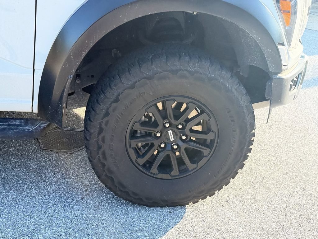 Used 2024 Ford F150 Raptor AWD/4WD image 9