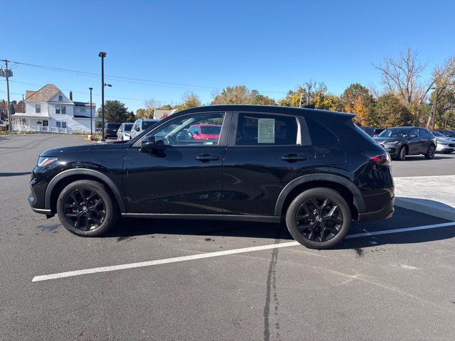 Used 2024 Honda HR-V Sport image 2