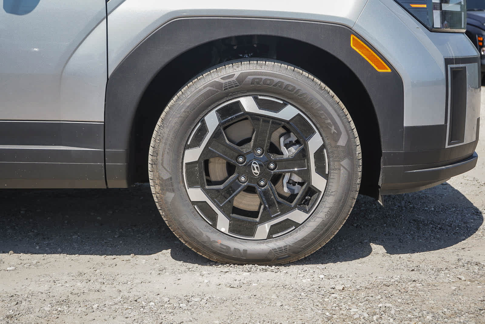 New 2026 Hyundai Santa Fe SEL FWD image 9