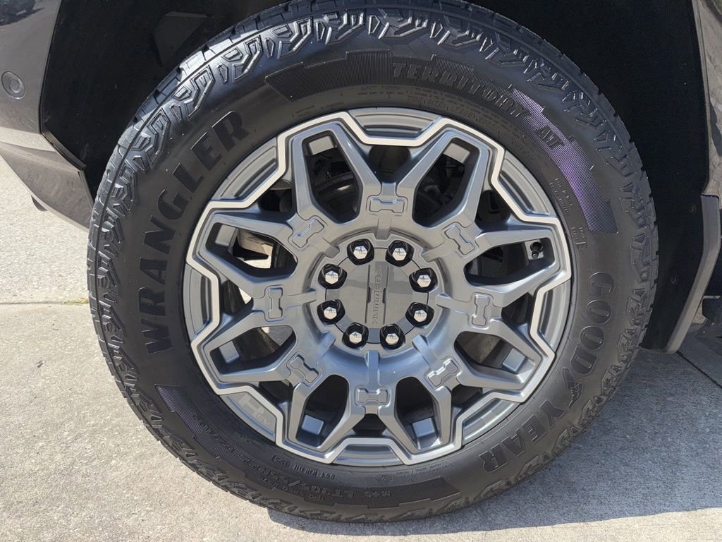 Used 2025 GMC Hummer EV 3X AWD/4WD image 55