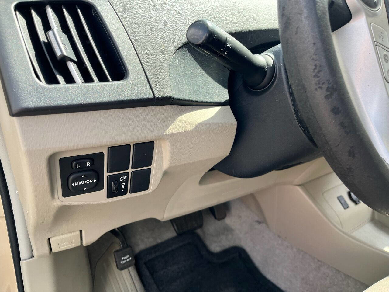 Used 2010 Toyota Prius II 4dr Hatchback image 13