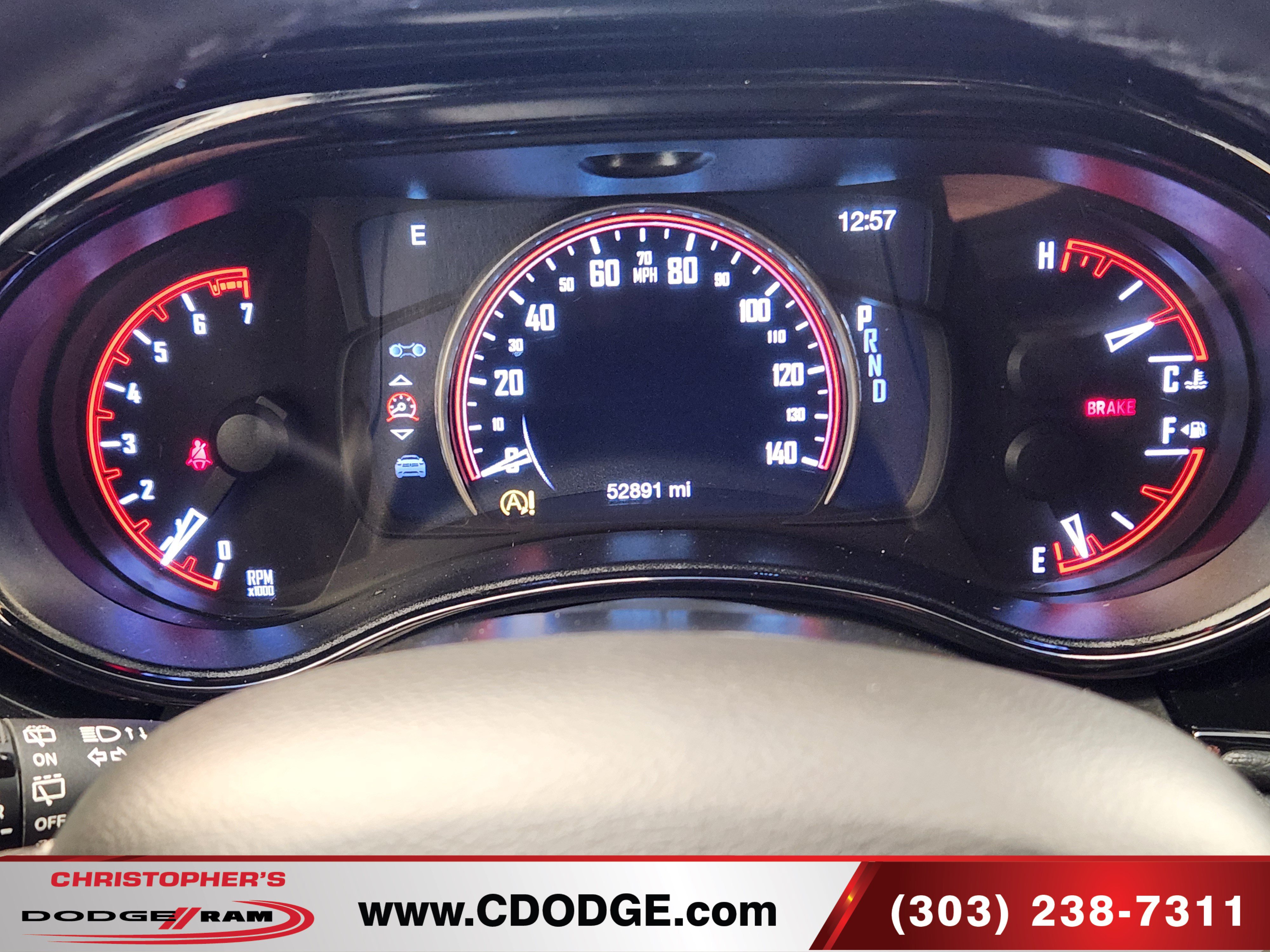 Used 2022 Dodge Durango SXT w/ Blacktop Package AWD/4WD image 10