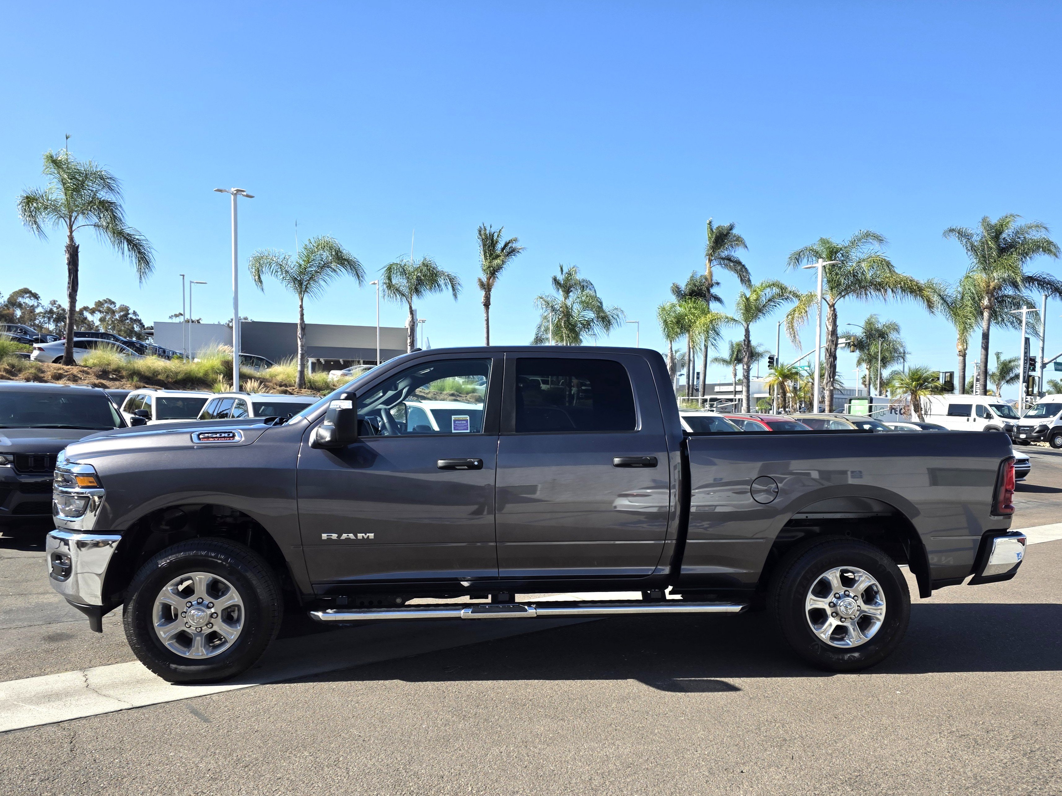 Certified 2025 RAM 2500 Big Horn AWD/4WD image 2