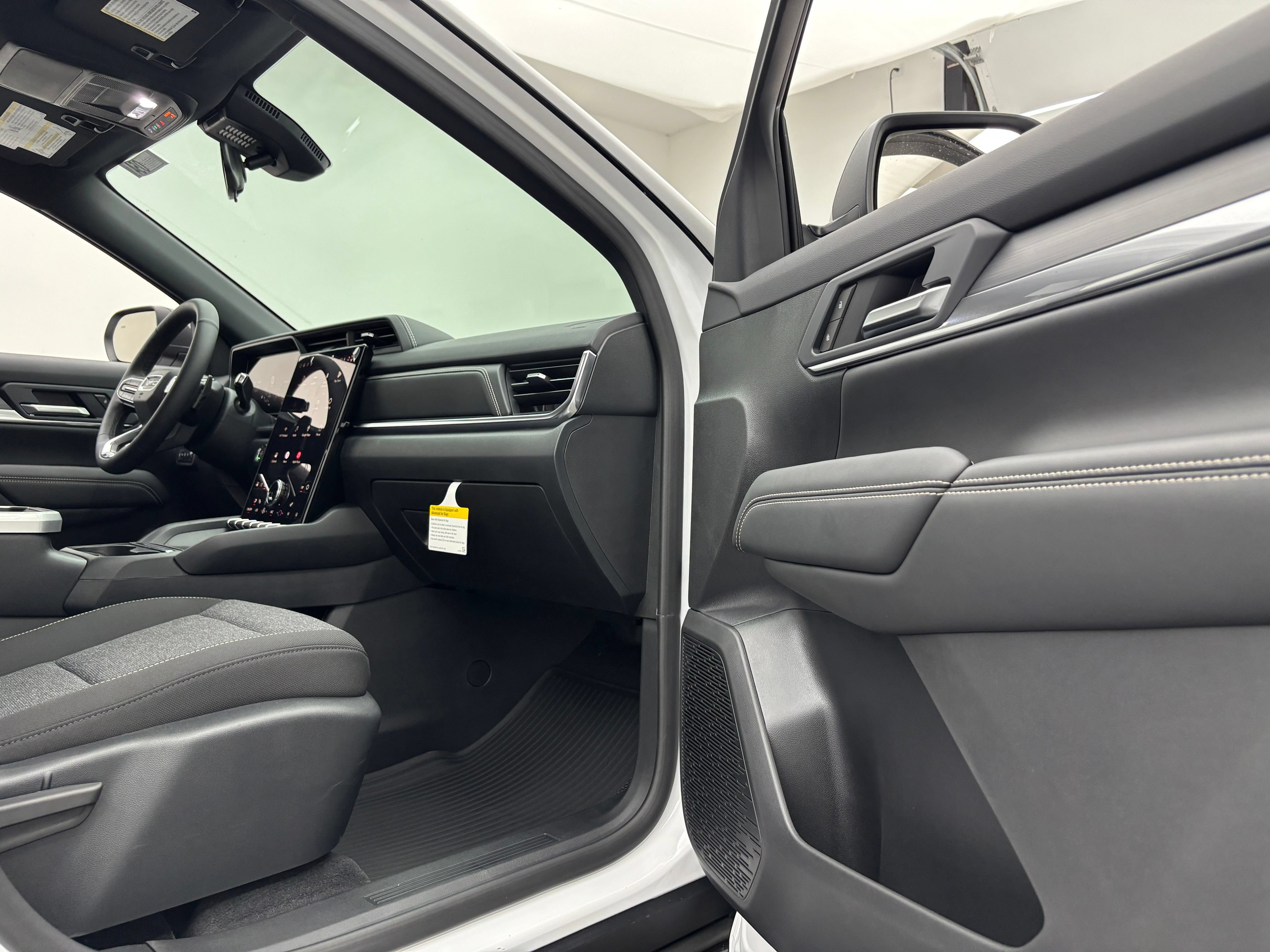 New 2027 GMC Terrain Elevation FWD image 28