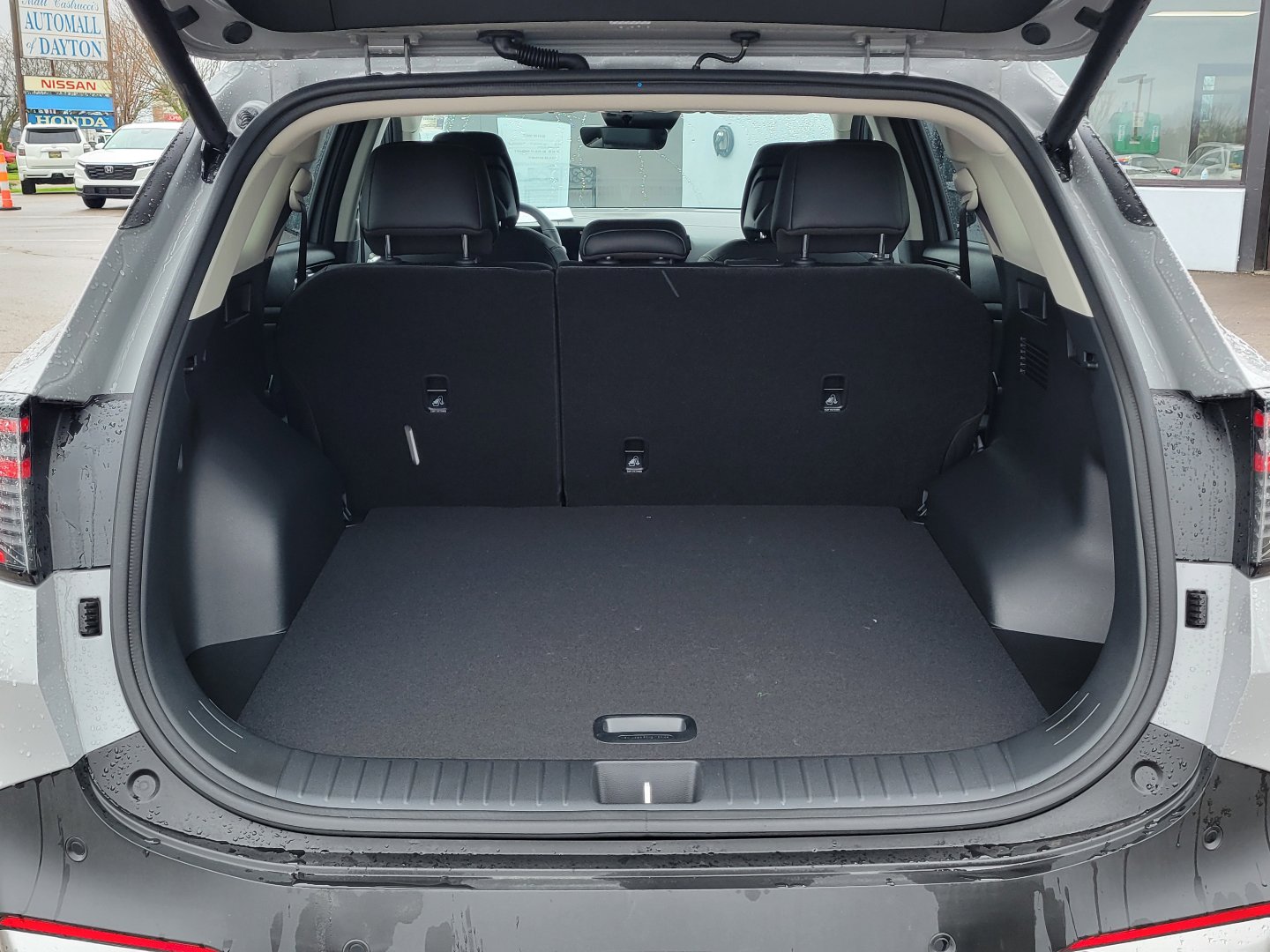 Used 2026 Kia Sportage EX w/ EX Panoramic Sunroof Package image 8