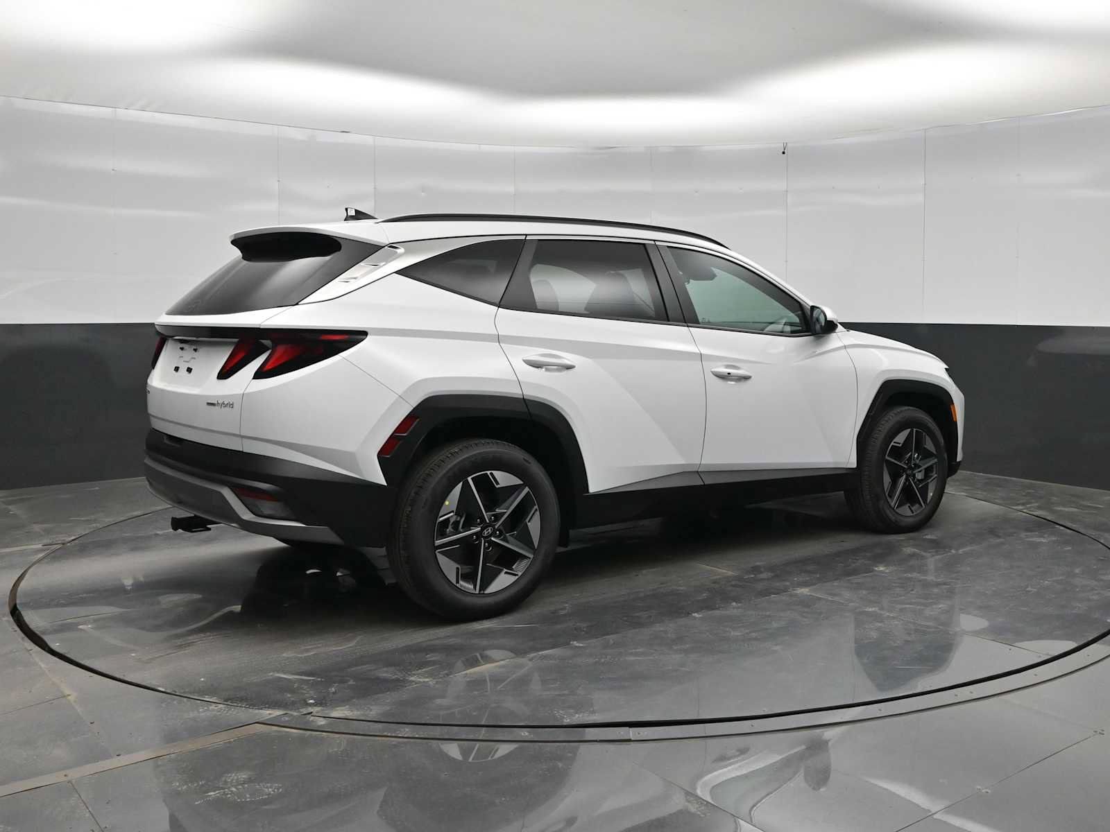 New 2026 Hyundai Tucson SEL w/ Tow & Go Package AWD/4WD image 8