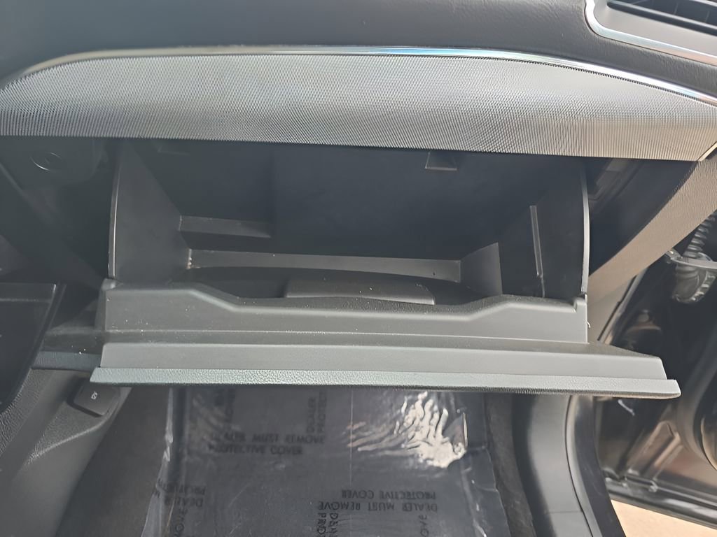 Used 2022 Ford Edge Titanium image 36