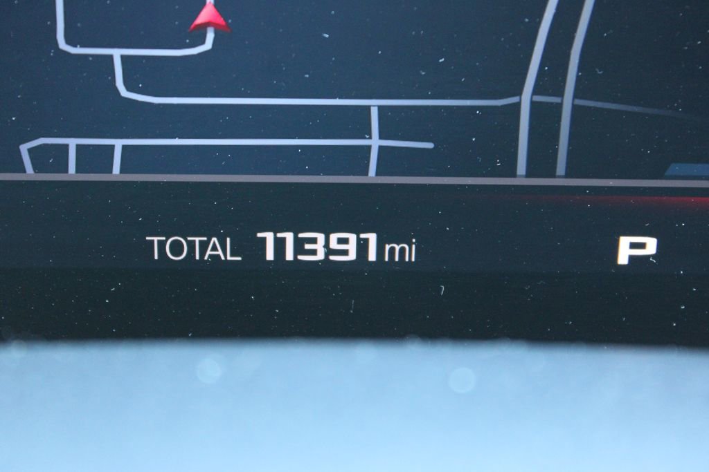 New 2023 BMW XM image 12