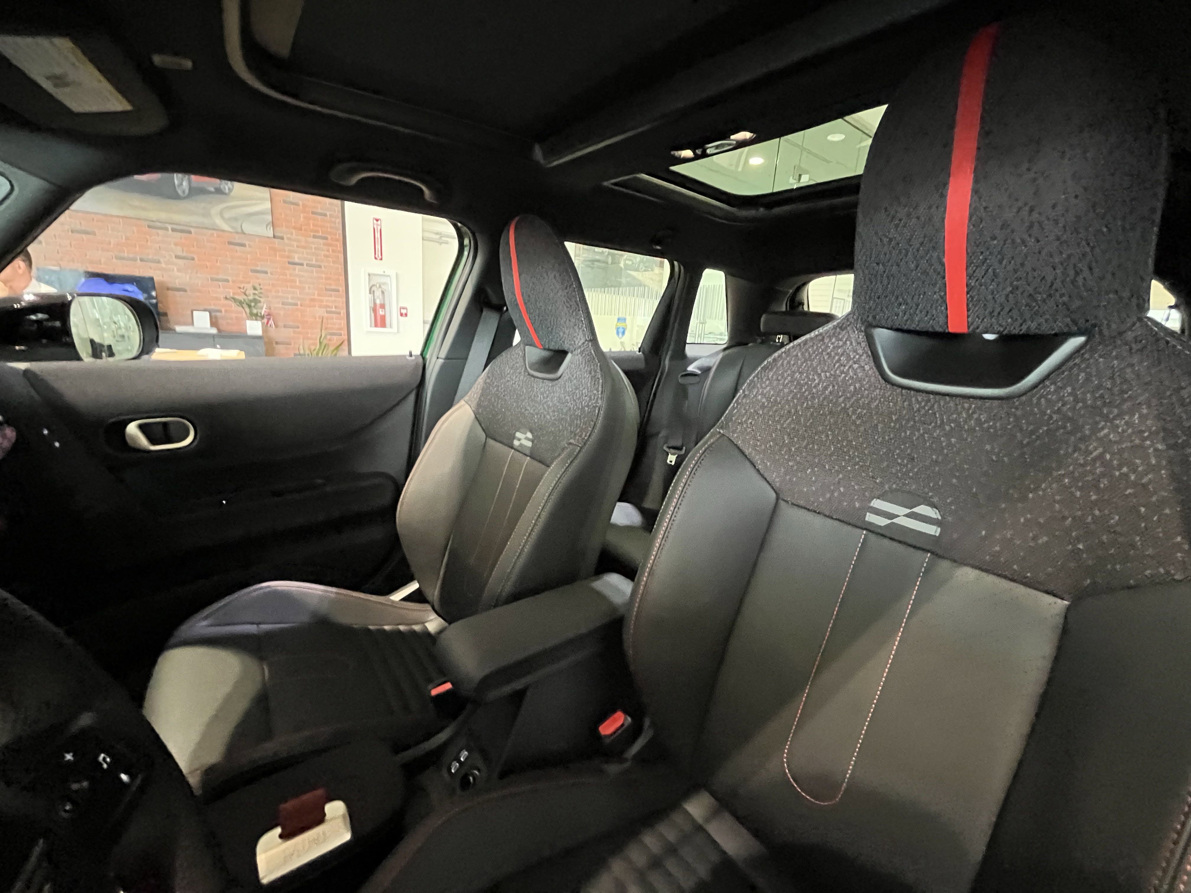 Used 2025 MINI Cooper S image 15