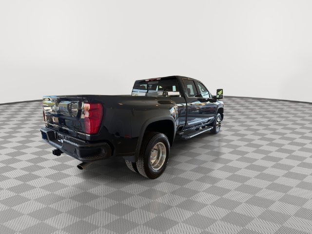 Certified 2026 Chevrolet Silverado 3500 High Country w/ High Country Premium Package AWD/4WD image 11