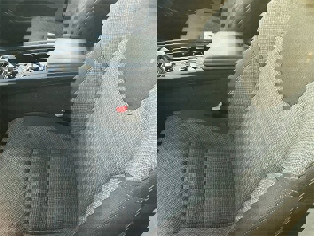 Certified 2023 Volvo XC60 B5 Core w/ Climate Package image 10