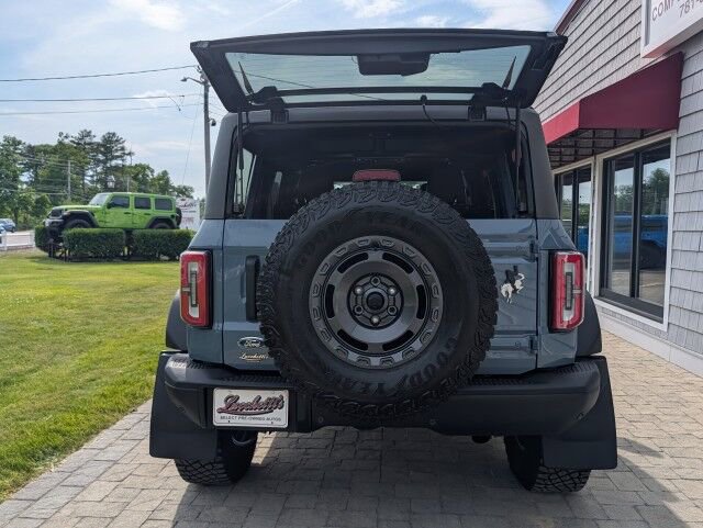 Used 2023 Ford Bronco Everglades AWD/4WD image 7