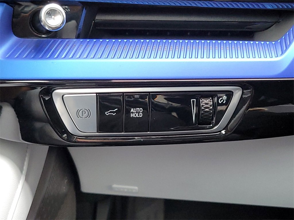 Certified 2025 Cadillac Optiq Sport 1 image 22