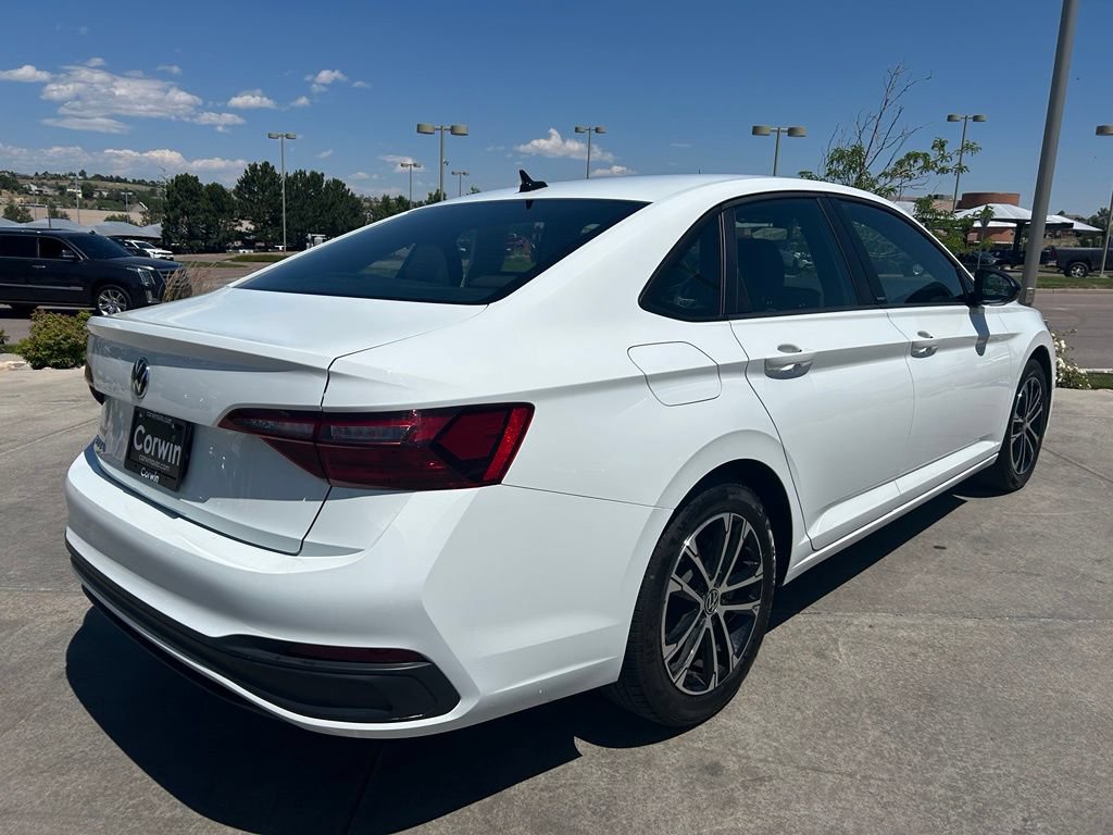 Used 2023 Volkswagen Jetta Sport FWD image 7