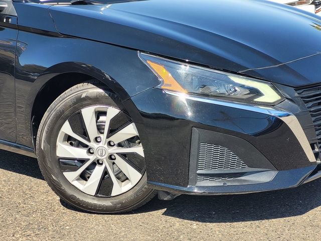 Certified 2024 Nissan Altima 2.5 S FWD image 9