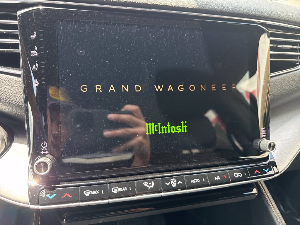 New 2026 Jeep Grand Wagoneer L 4WD image 19