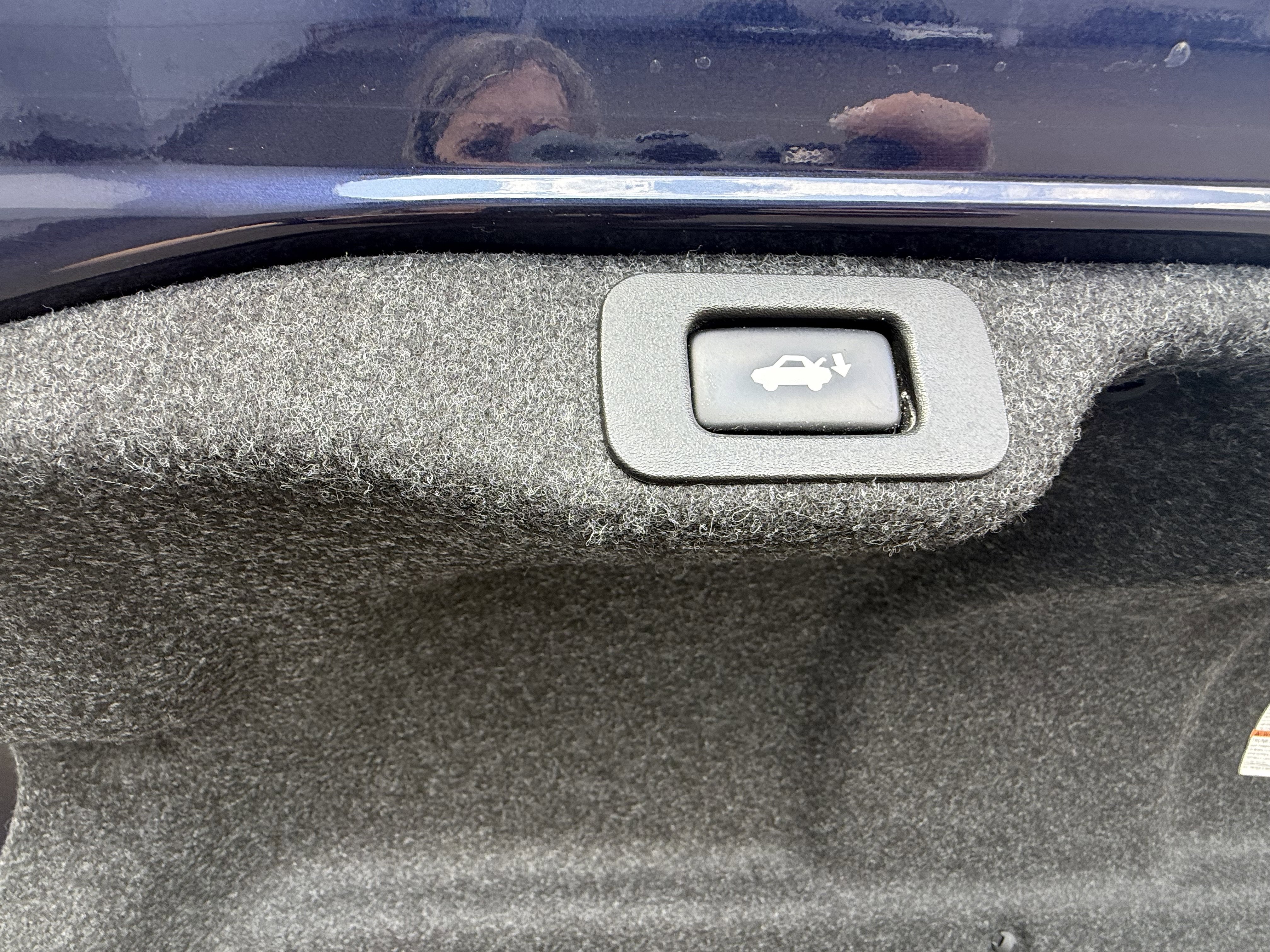 Used 2016 Lexus ES 350 w/ Luxury Package w/Wood Trim image 15