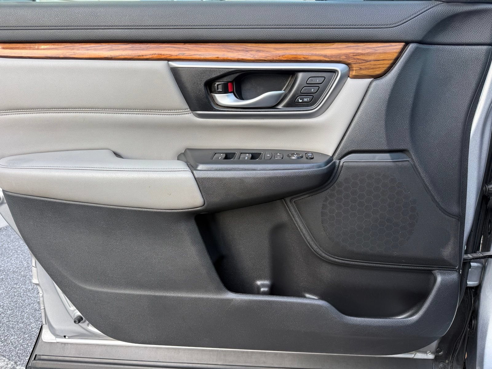 Used 2017 Honda CR-V EX-L image 44