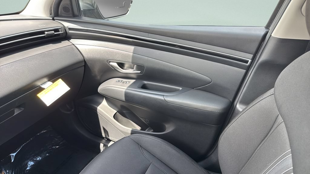 Certified 2024 Hyundai Tucson Blue AWD/4WD image 13