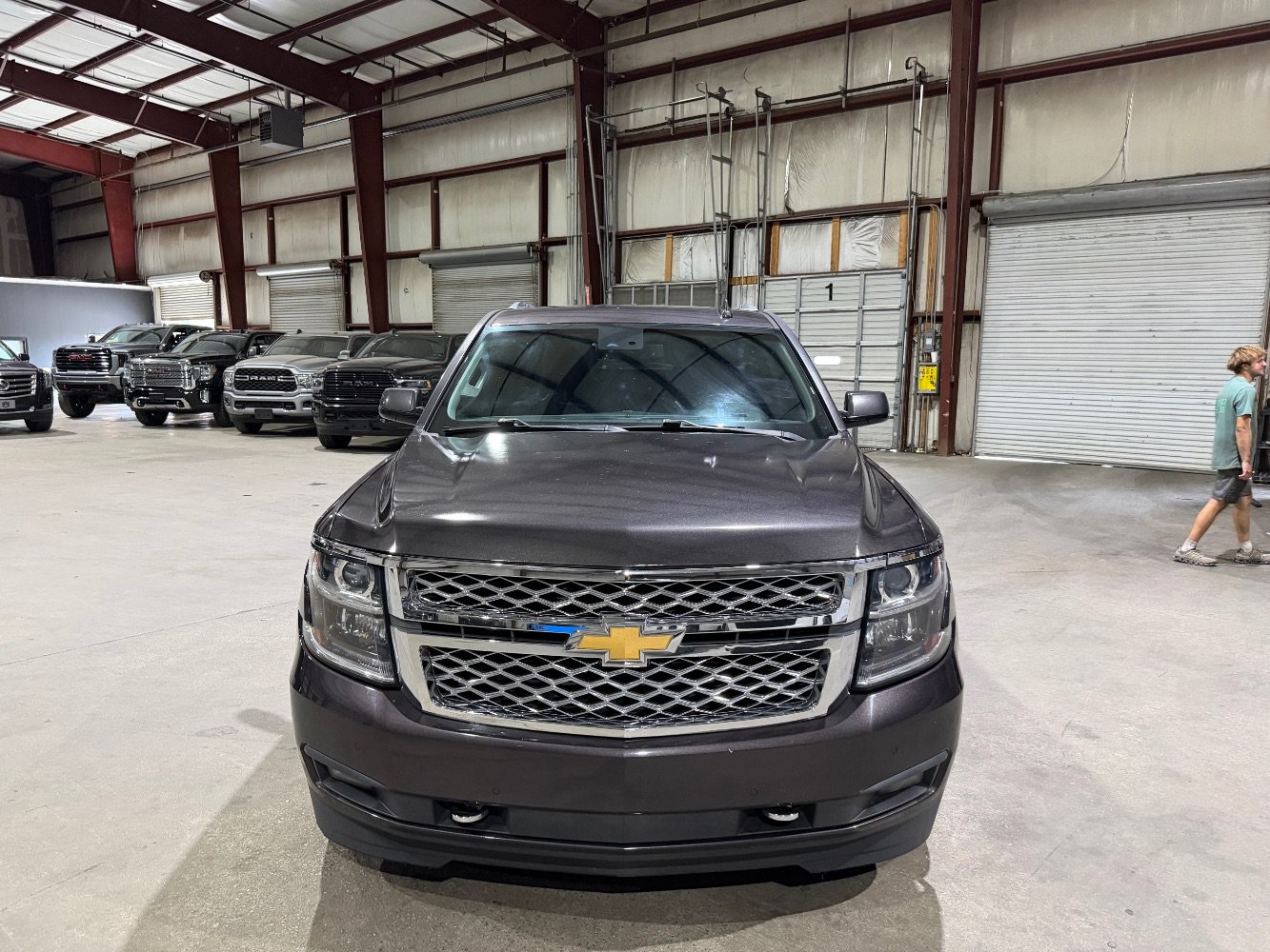 Used 2018 Chevrolet Tahoe LT w/ LT Signature Package RWD image 10