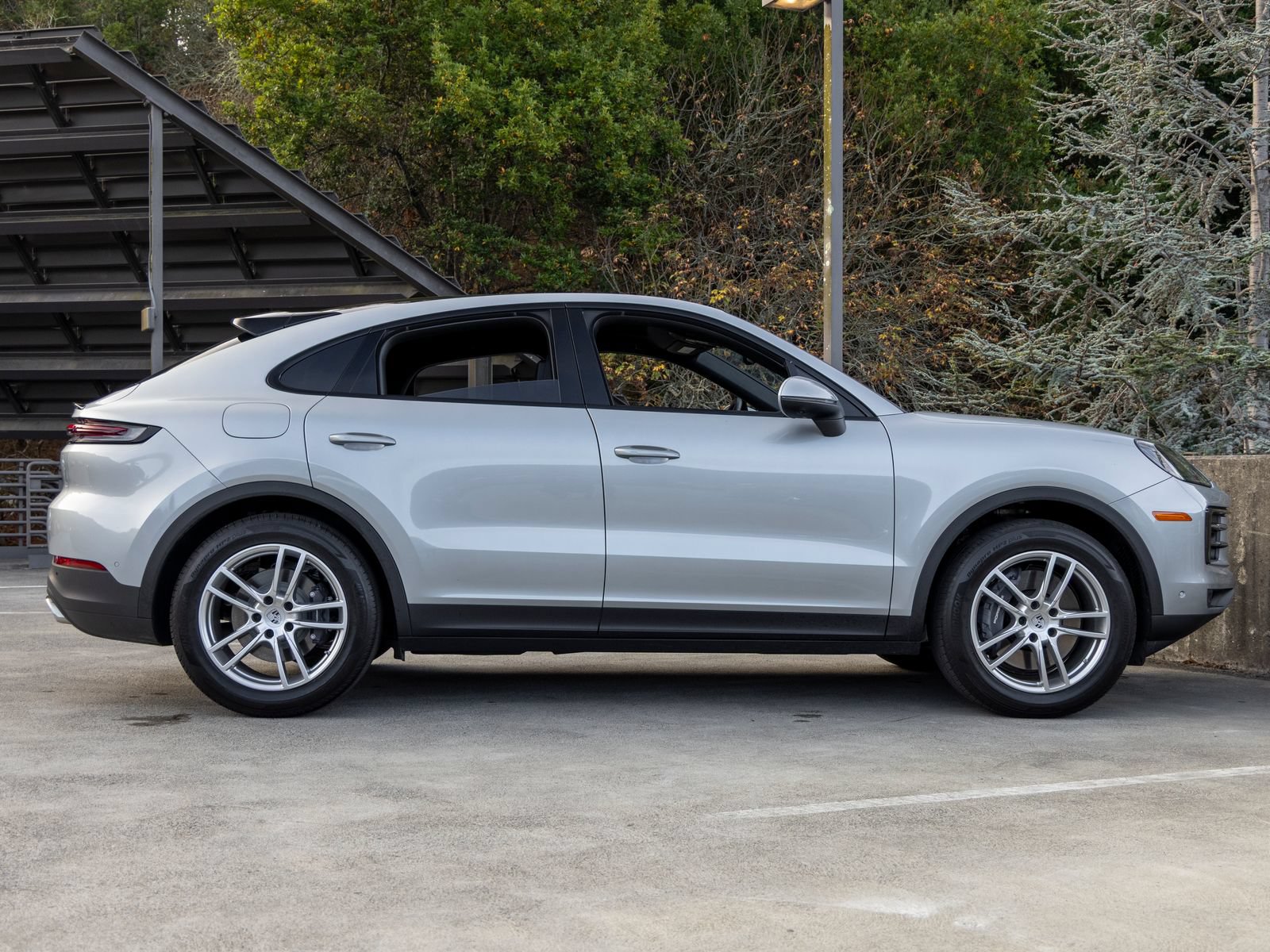Certified 2026 Porsche Cayenne Coupe AWD/4WD image 12