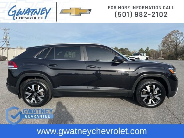 Used 2022 Volkswagen Atlas Cross Sport SE AWD/4WD image 4