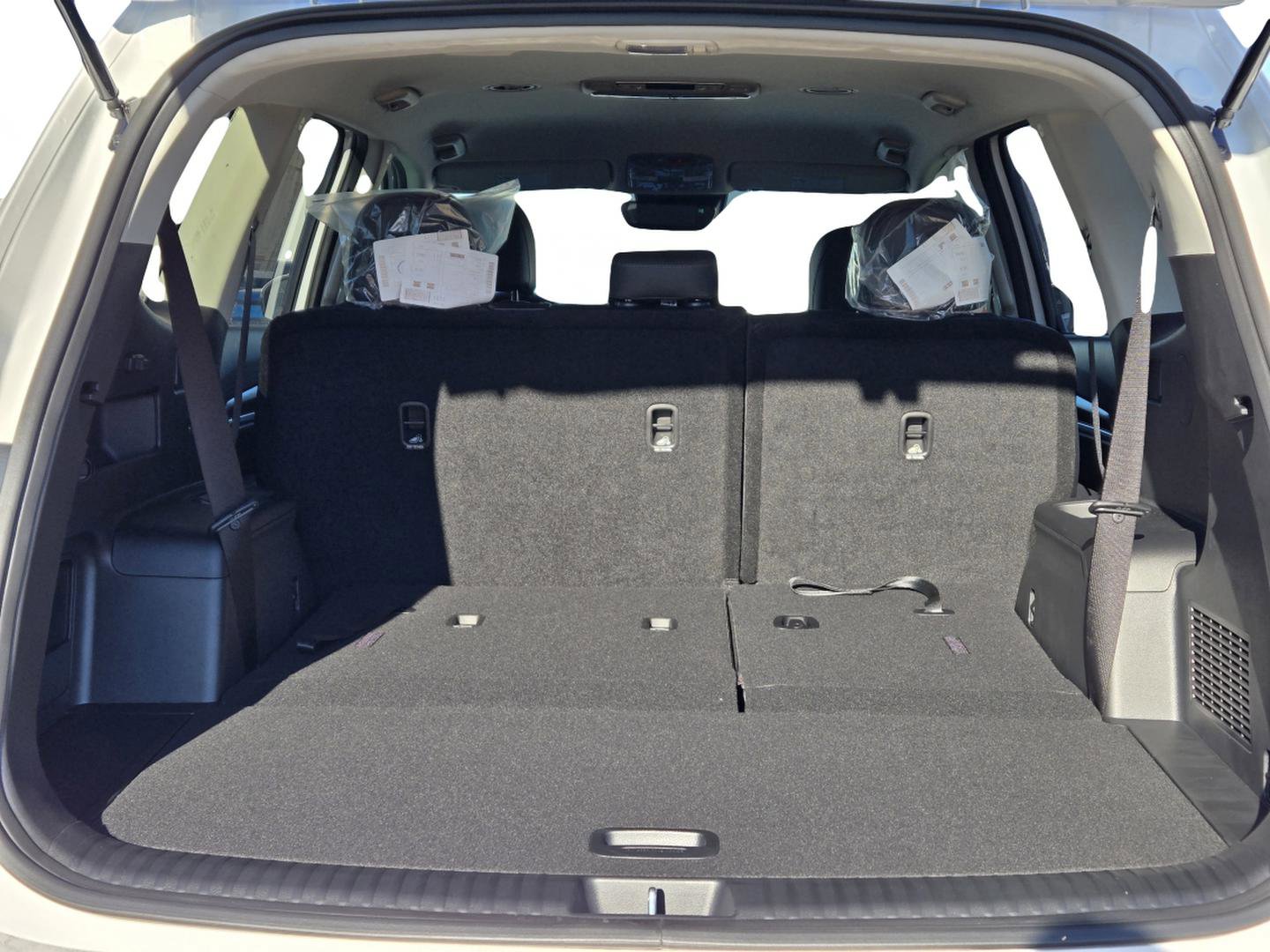 New 2025 Kia Telluride LX image 10