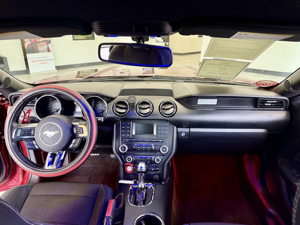 Used 2017 Ford Mustang Coupe RWD image 10