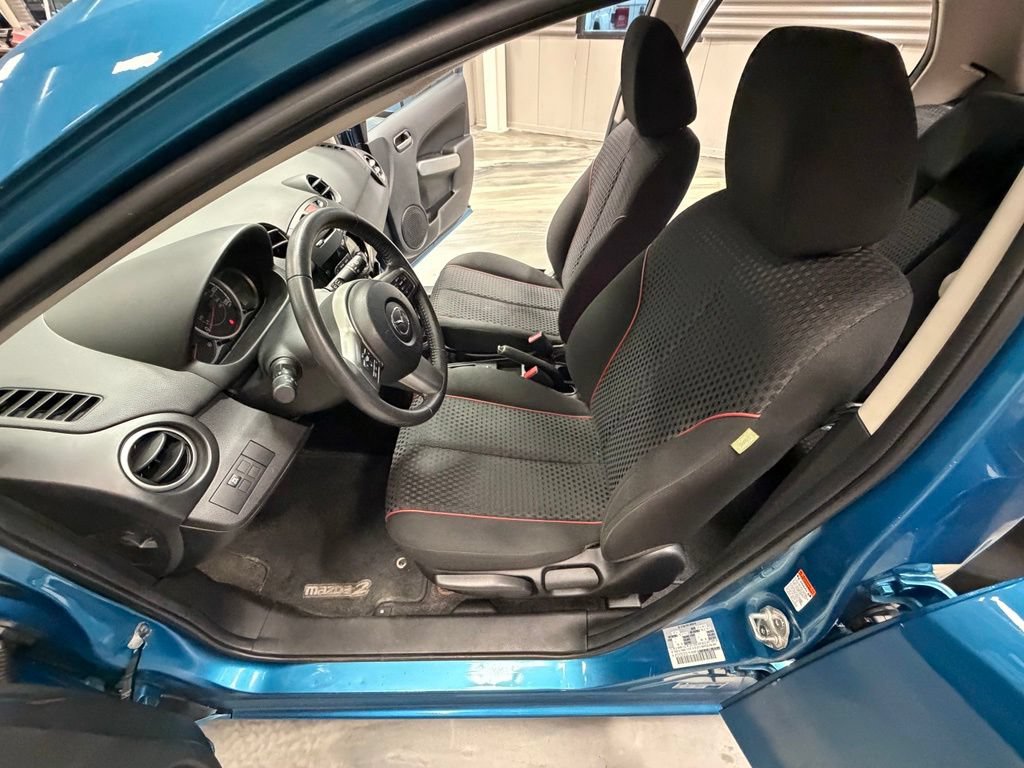 Used 2011 MAZDA MAZDA2 Touring FWD image 49