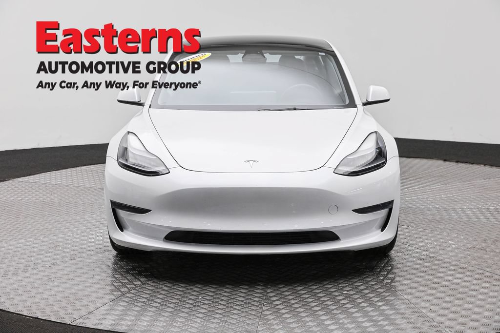 Used 2023 Tesla Model 3 Standard Range RWD image 2