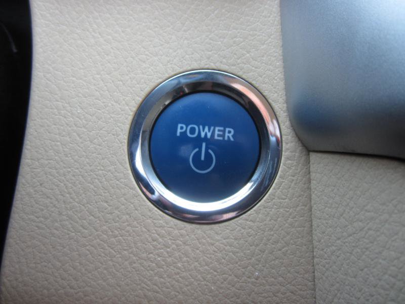 Used 2016 Toyota Highlander Limited Platinum image 32