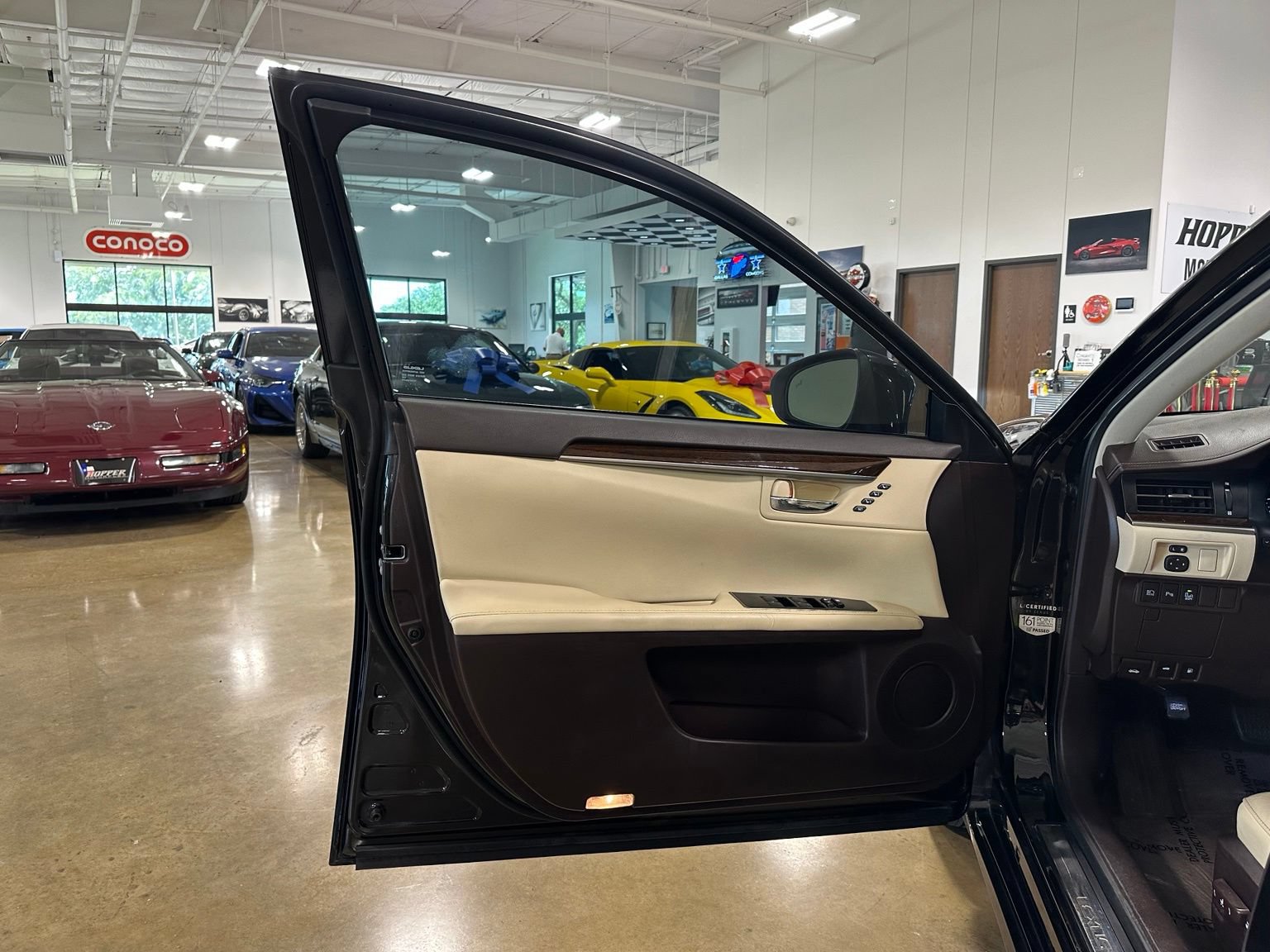 Used 2017 Lexus ES 350 FWD image 11