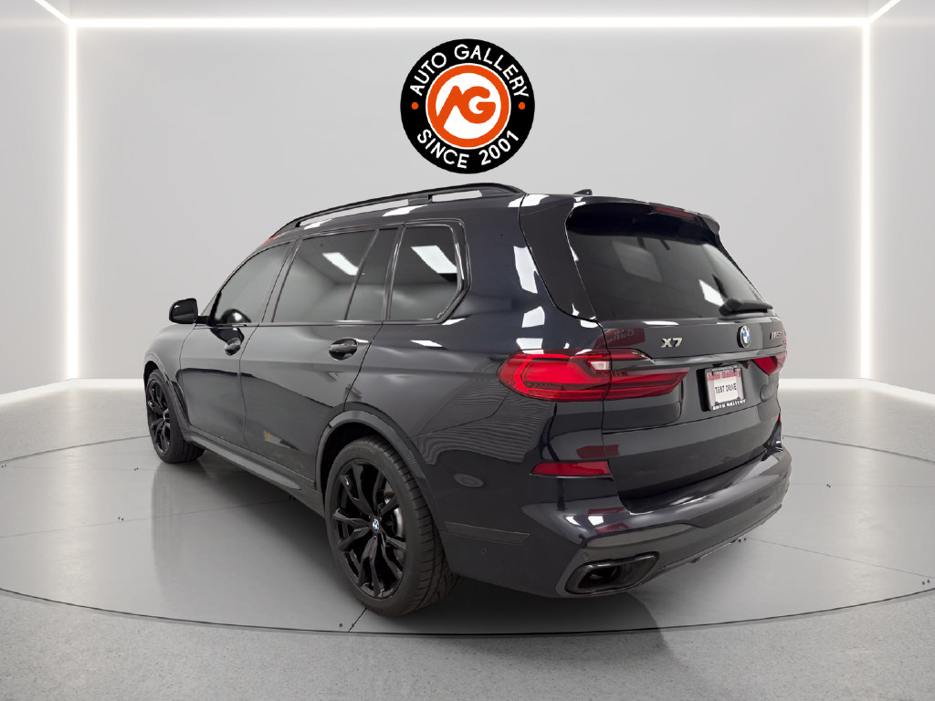 Used 2020 BMW X7 M50i w/ Dynamic Handling Package AWD/4WD image 5