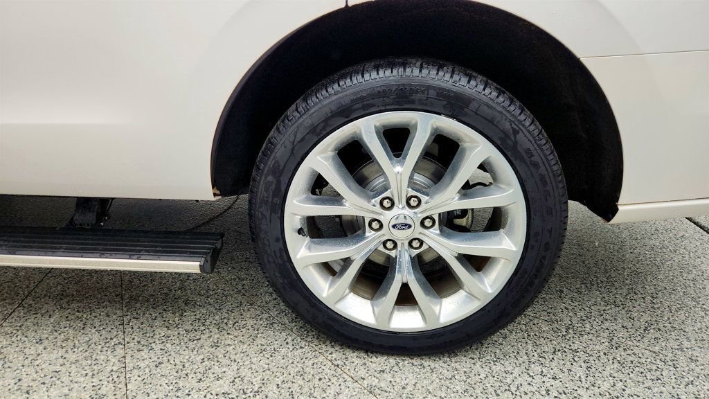 Used 2019 Ford Expedition Platinum image 9