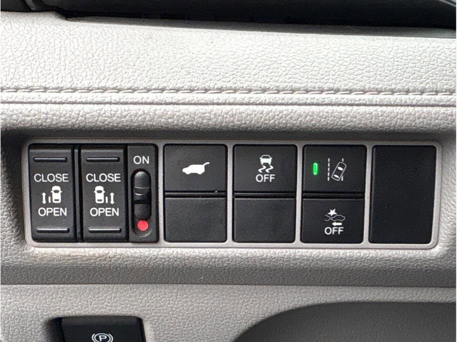 Used 2019 Honda Odyssey EX-L image 19