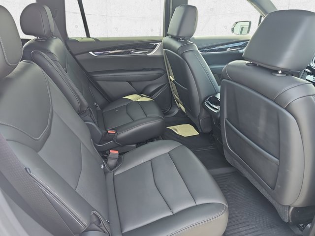 Used 2025 Cadillac XT6 Premium Luxury w/ LPO, Floor Liner Package image 11