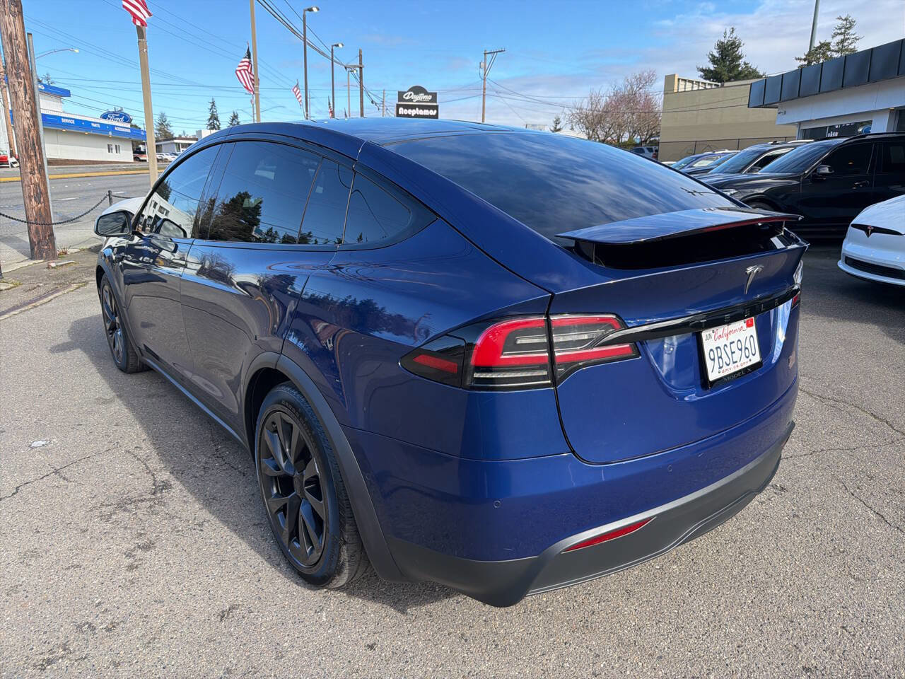 Used 2022 Tesla Model X Plaid AWD/4WD image 3