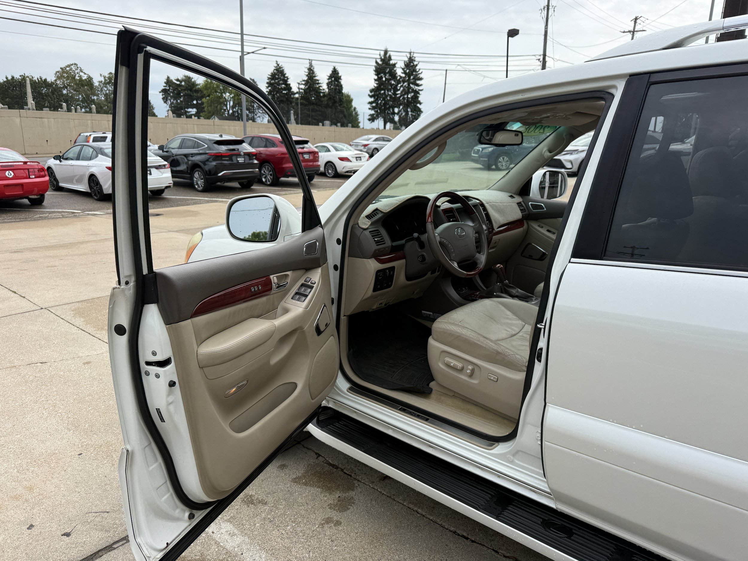 Used 2008 Lexus GX 470 AWD/4WD image 6