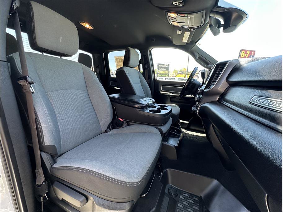 Used 2022 RAM 2500 Big Horn w/ Level 1 Equipment Group AWD/4WD image 4