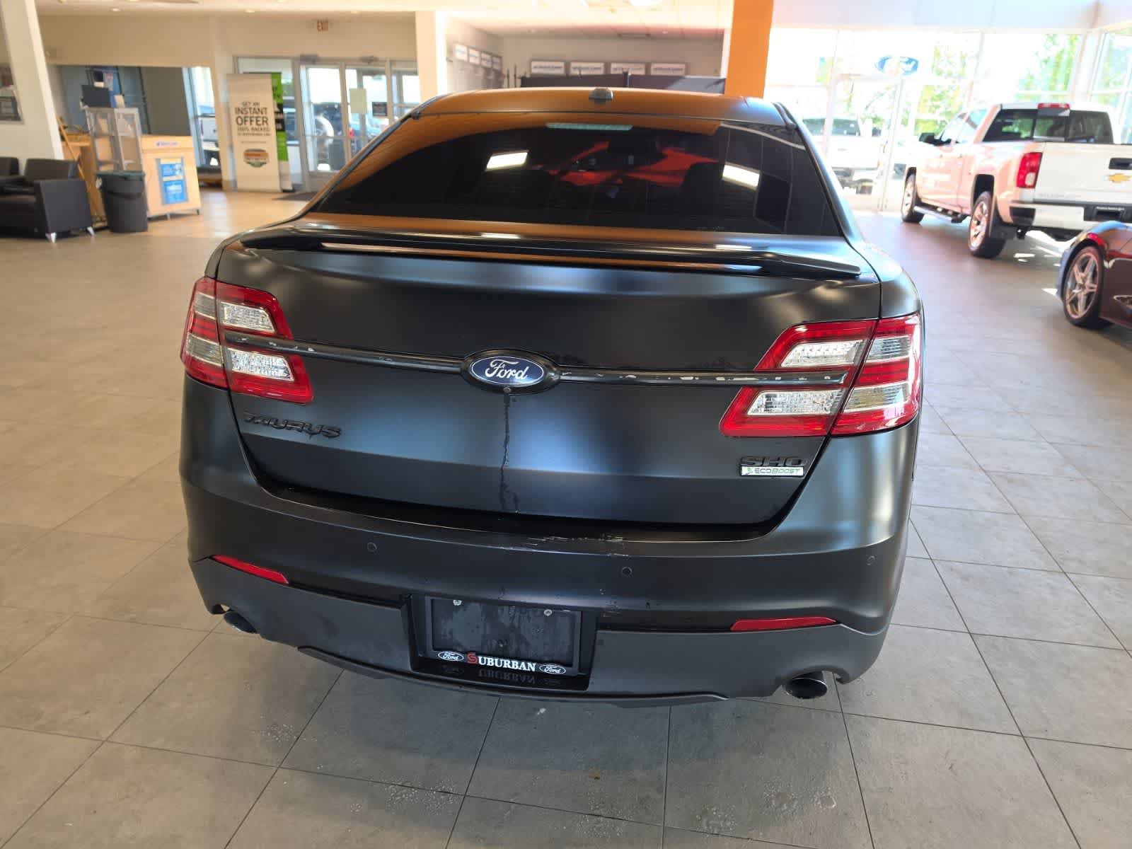 Used 2018 Ford Taurus SHO w/ Sho Performance Package AWD/4WD image 9