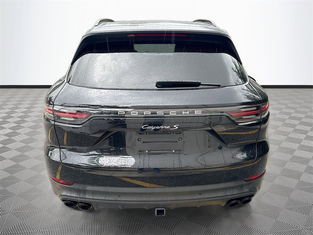 Used 2020 Porsche Cayenne S image 7