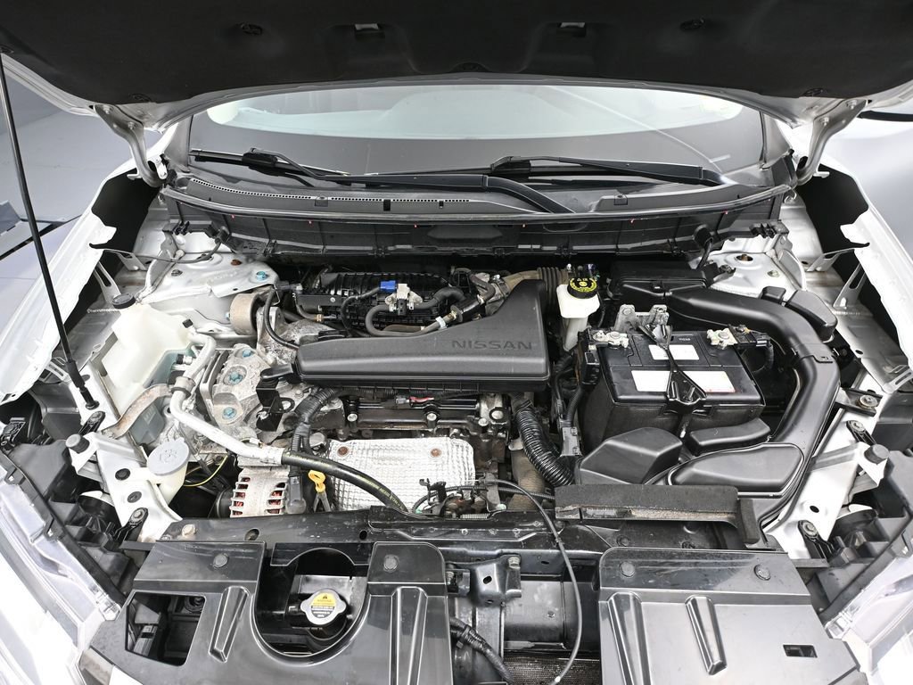 Used 2020 Nissan Rogue SV image 47