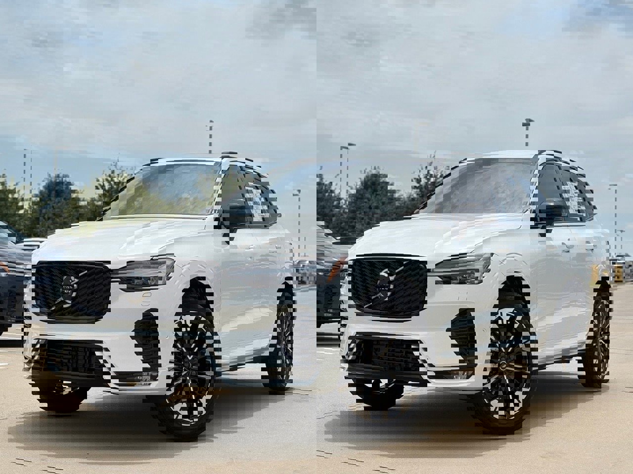 New 2026 Volvo XC60 B5 Plus w/ Protection Package Premier