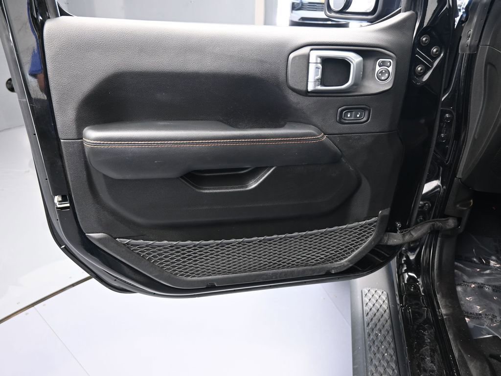 Used 2022 Jeep Gladiator Mojave w/ LED Lighting Group image 12