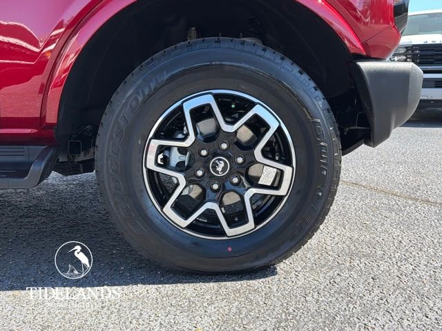 New 2026 Ford Bronco Outer Banks image 32