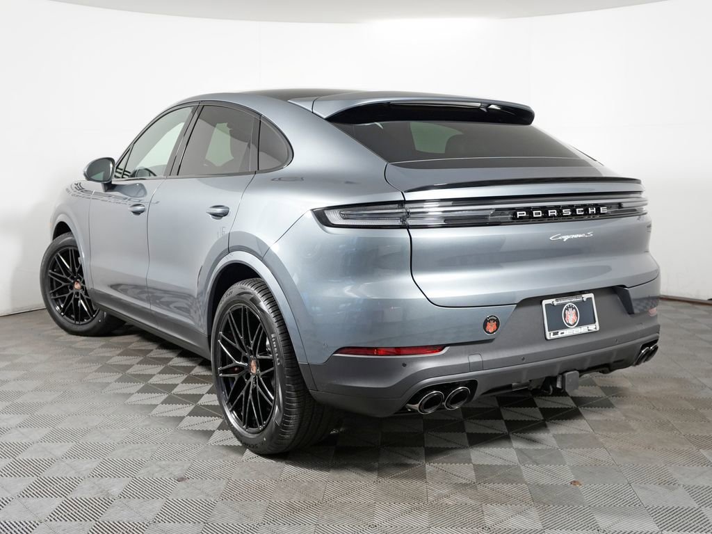 New 2026 Porsche Cayenne S AWD/4WD image 3