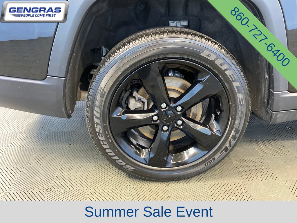 Certified 2025 Jeep Grand Cherokee L Altitude AWD/4WD image 38